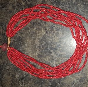 Multiple strands necklace